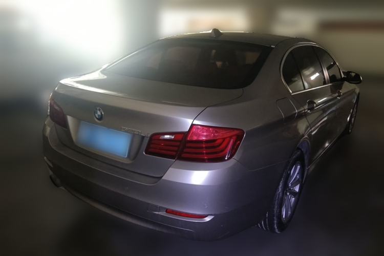 Used BMW 5 Series 2014 520Li Elegant Model Rear Right 45 Deg