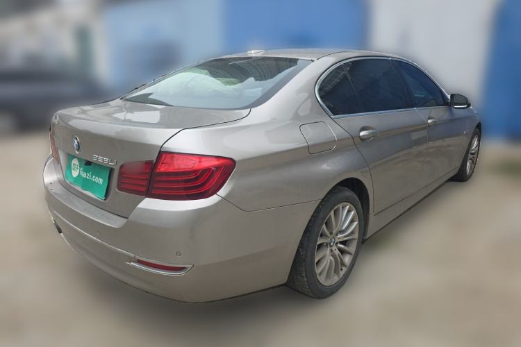 Used BMW 5 Series 2014 525Li Luxury Design Package Rear Right 45 Deg