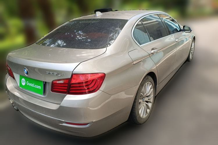 Used BMW 5 Series 2014 525Li Luxury Design Package Rear Right 45 Deg