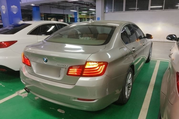 Used BMW 5 Series 2014 520i Elegant Edition Rear Right 45 Deg