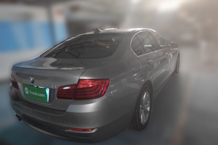 Used BMW 5 Series 2014 520Li Elegant Model Rear Right 45 Deg
