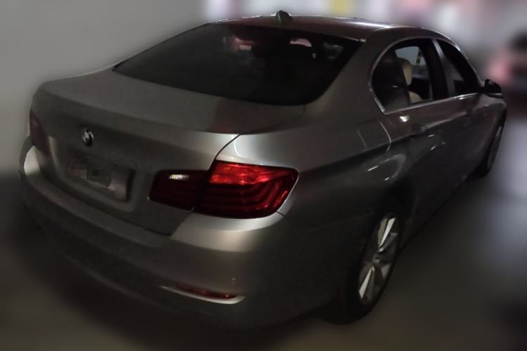 Used BMW 5 Series 2014 530Li Leading Model Rear Right 45 Deg