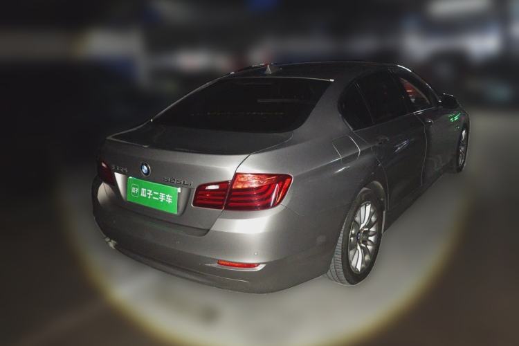Used BMW 5 Series 2014 525Li Luxury Design Package Rear Right 45 Deg