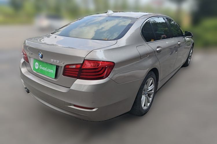 Used BMW 5 Series 2014 520Li Elegant Model Rear Right 45 Deg