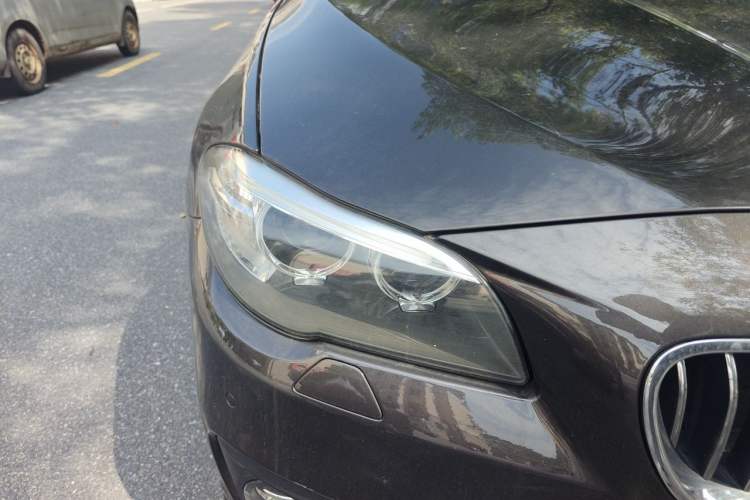 Used BMW 5 Series 2014 520Li Elegant Model Right Front Headlight