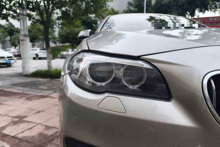 Used BMW 5 Series 2014 520Li Elegant Model Right Front Headlight