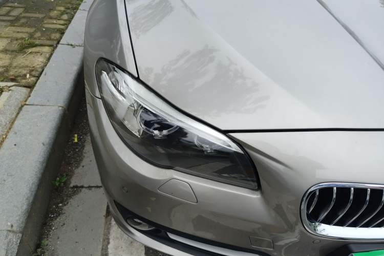 Used BMW 5 Series 2014 520Li Elegant Model Right Front Headlight