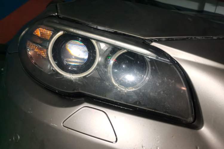 Used BMW 5 Series 2014 525Li Leading Model Right Front Headlight