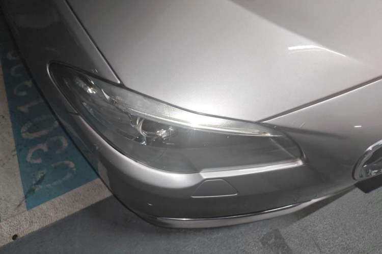 Used BMW 5 Series 2014 520Li Elegant Model Right Front Headlight