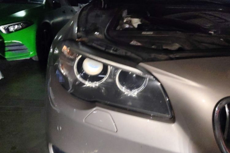 Used BMW 5 Series 2014 530Li Leading Model Right Front Headlight
