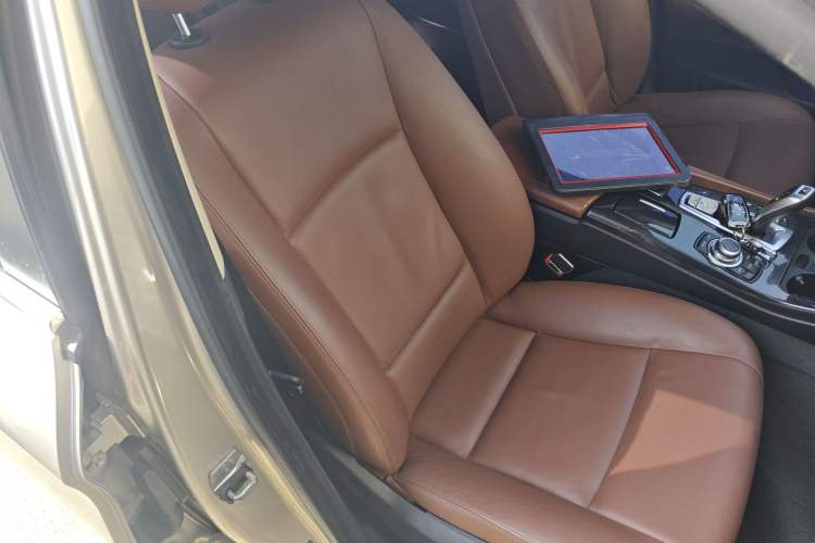 Used BMW 5 Series 2014 520Li Elegant Model Right Front Seat