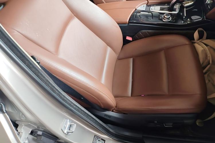 Used BMW 5 Series 2014 520Li Elegant Model Right Front Seat