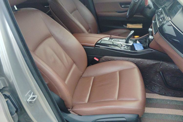 Used BMW 5 Series 2014 520Li Elegant Model Right Front Seat