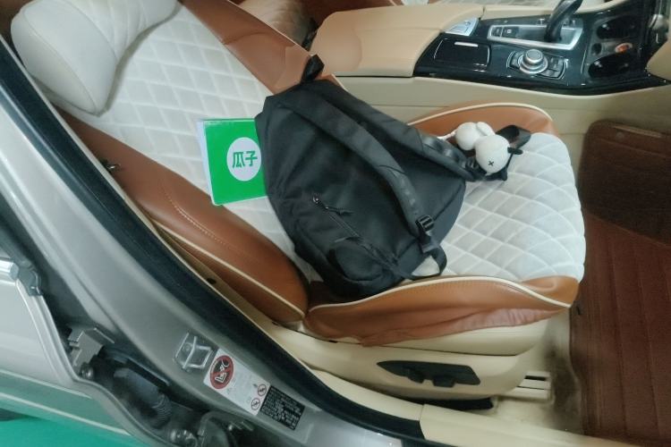 Used BMW 5 Series 2014 520i Elegant Edition Right Front Seat