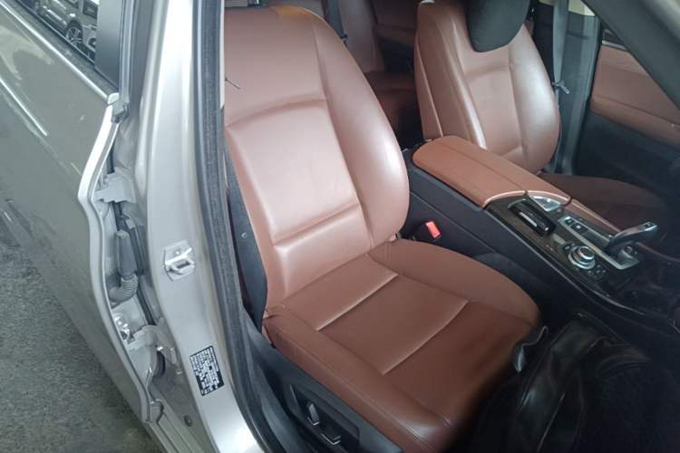 Used BMW 5 Series 2014 525Li Leading Model Right Front Seat