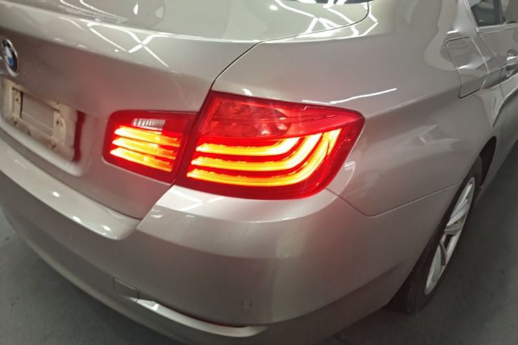 Used BMW 5 Series 2014 520Li Elegant Model Right Rear Taillight