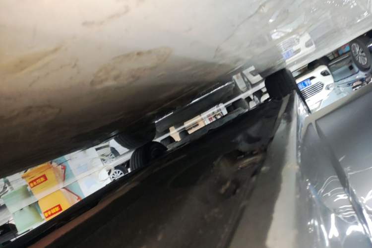 Used BMW 5 Series 2014 525Li Leading Model Right Side Sill