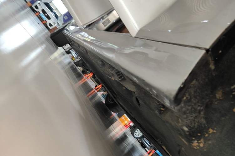 Used BMW 5 Series 2014 525Li Leading Model Right Side Sill