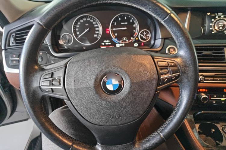 Used BMW 5 Series 2014 520Li Elegant Model Steering Wheel