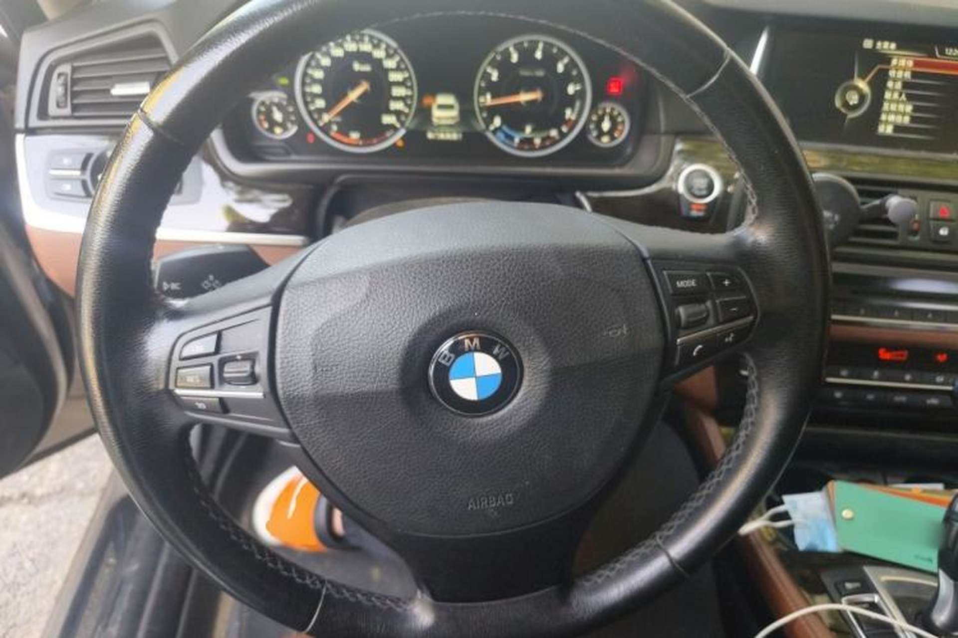 Used BMW 5 Series 2014 525Li Leading Model Steering Wheel