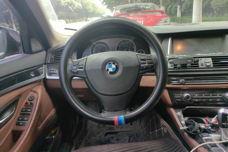 Used BMW 5 Series 2014 520Li Elegant Model Steering Wheel