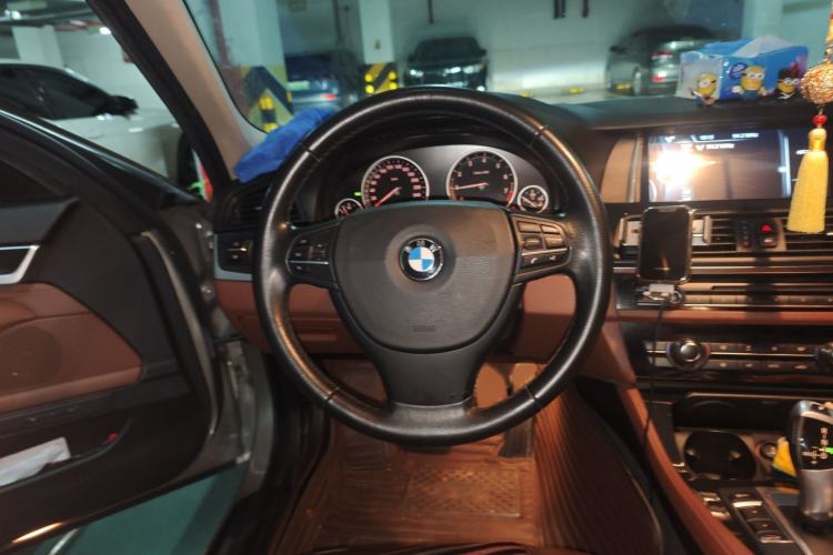 Used BMW 5 Series 2014 520Li Elegant Model Steering Wheel