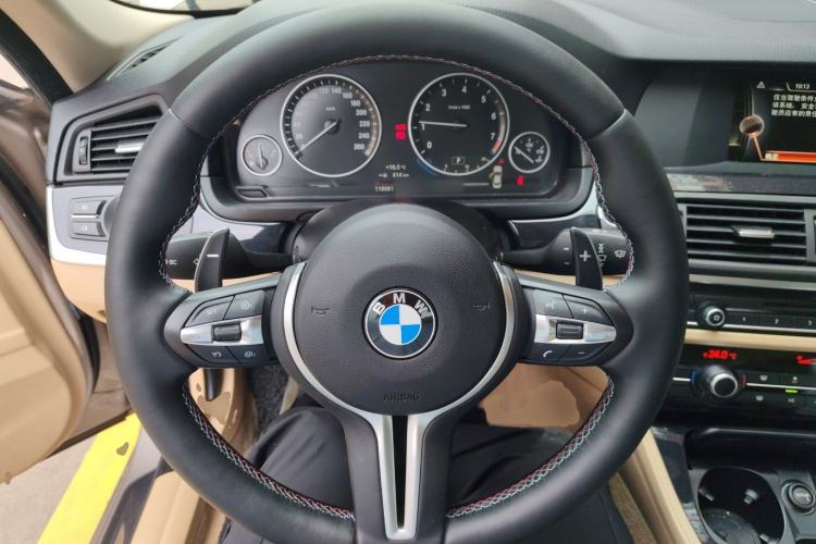 Used BMW 5 Series 2014 520i Elegant Edition Steering Wheel
