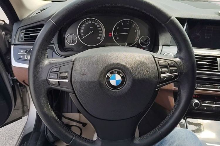 Used BMW 5 Series 2014 520Li Elegant Model Steering Wheel