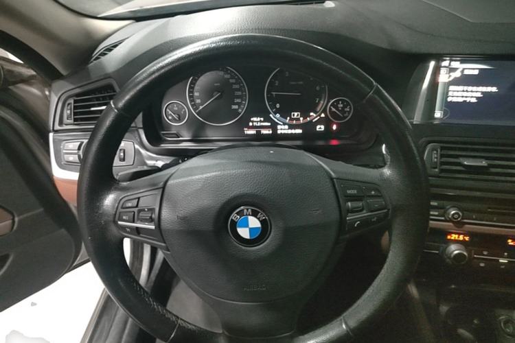 Used BMW 5 Series 2014 520i Elegant Edition Steering Wheel