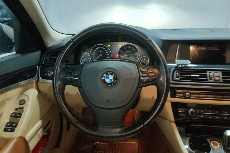 Used BMW 5 Series 2014 520i Elegant Edition Steering Wheel
