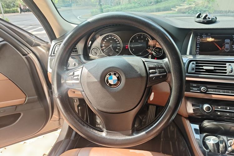 Used BMW 5 Series 2014 520Li Elegant Model Steering Wheel