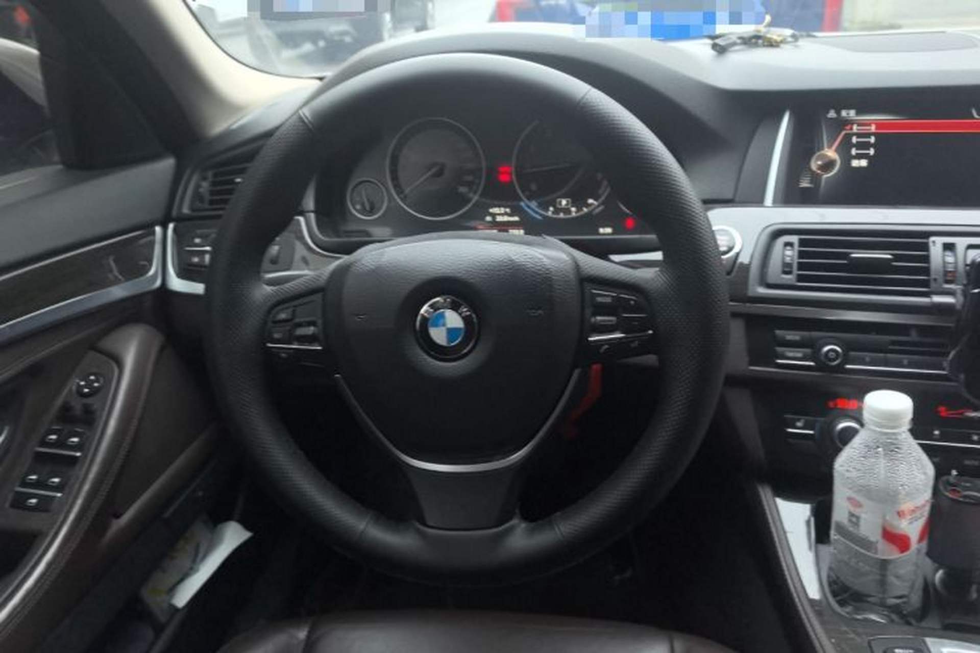 Used BMW 5 Series 2014 525Li Luxury Design Package Steering Wheel