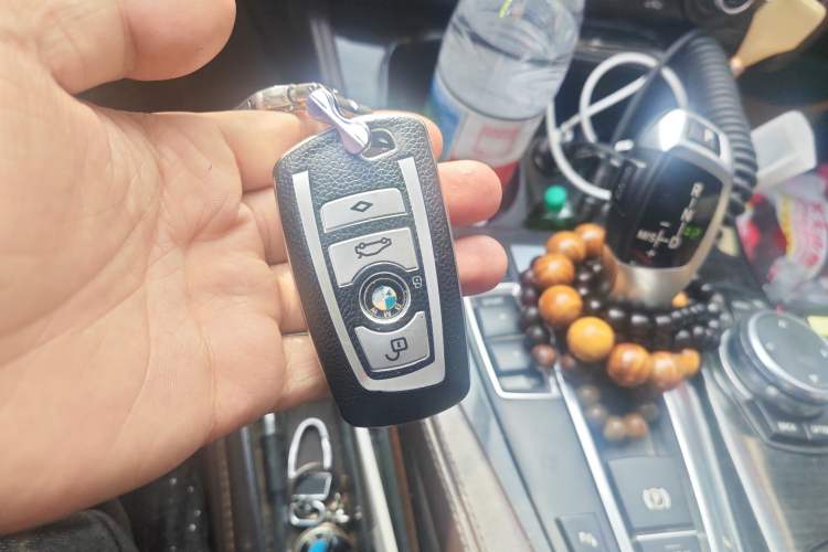 Used BMW 5 Series 2014 525Li Luxury Design Package Vehicle Key