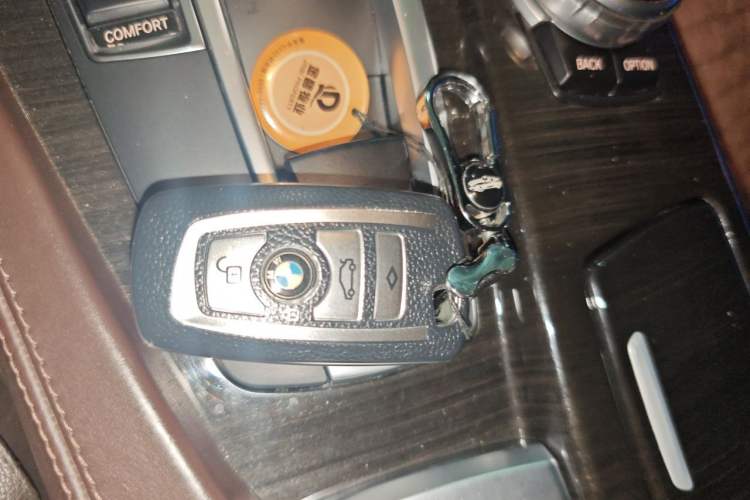 Used BMW 5 Series 2014 525Li Luxury Design Package Vehicle Key
