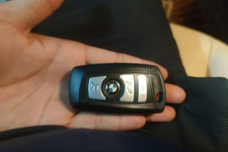 Used BMW 5 Series 2014 525Li Leading Model Vehicle Key