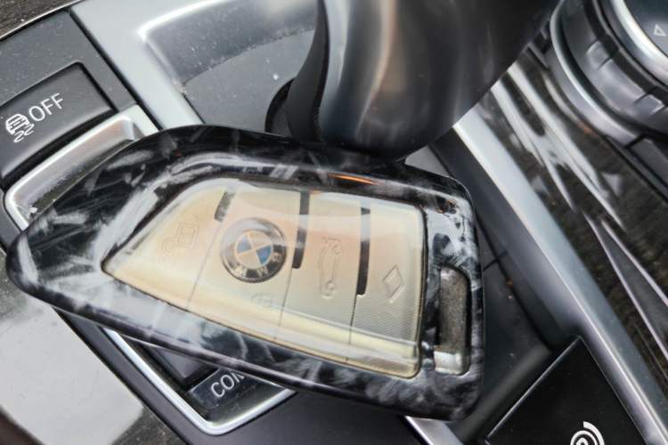 Used BMW 5 Series 2014 525Li Luxury Design Package Vehicle Key
