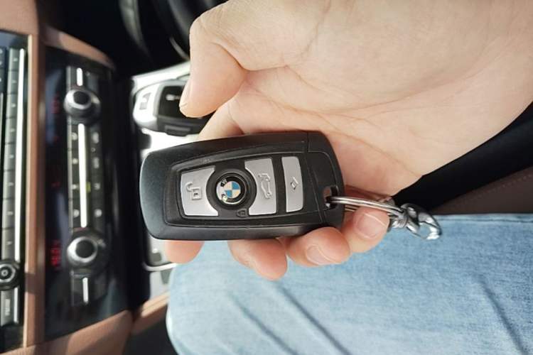 Used BMW 5 Series 2014 520Li Elegant Model Vehicle Key