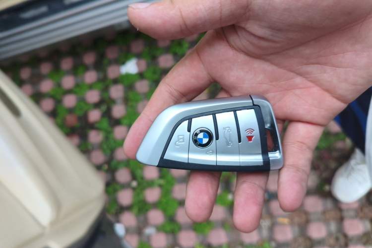 Used BMW 5 Series 2014 525Li Leading Model Vehicle Key