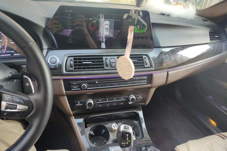 Used BMW 5 Series 2014 525Li Leading Model Audio And AC Panel