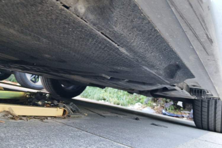 Used BMW 5 Series 2014 525Li Luxury Design Package Chassis Front Left