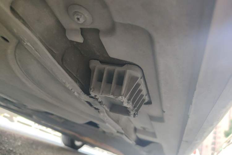 Used BMW 5 Series 2014 525Li Leading Model Chassis Rear Right
