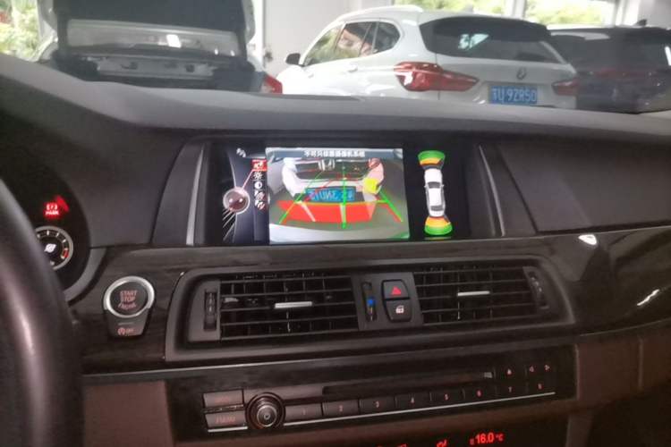 Used BMW 5 Series 2014 525Li Luxury Design Package Audio And AC Panel
