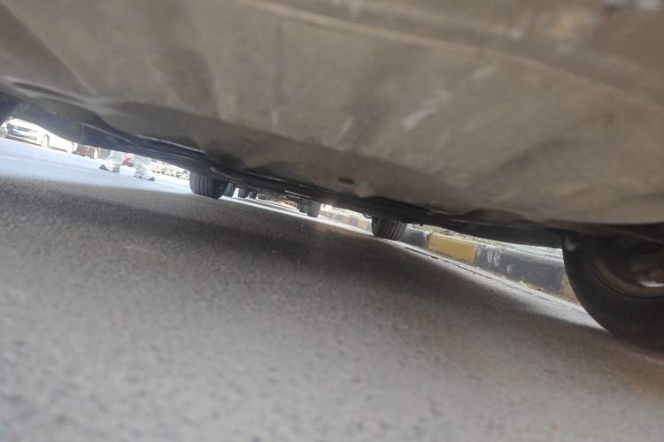 Used BMW 5 Series 2014 520Li Elegant Model Chassis Front