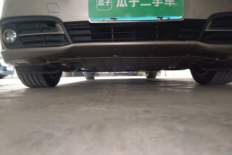 Used BMW 5 Series 2014 528Li Leading Model Chassis Front
