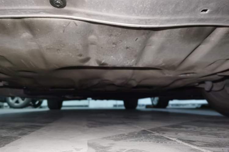 Used BMW 5 Series 2014 525Li Luxury Design Package Chassis Front