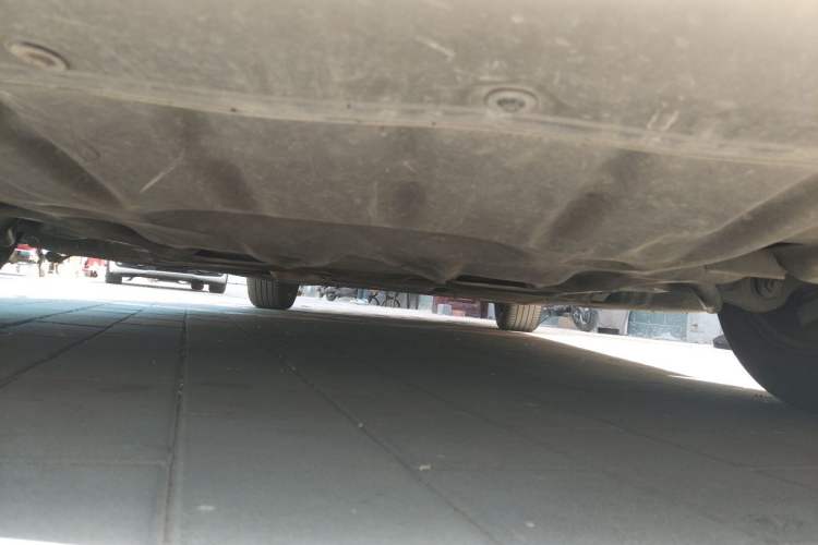 Used BMW 5 Series 2014 525Li Leading Model Chassis Front