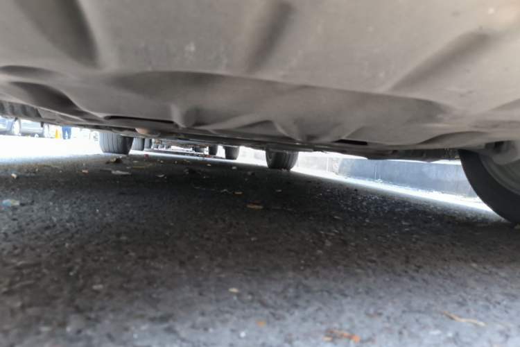 Used BMW 5 Series 2014 525Li Leading Model Chassis Front