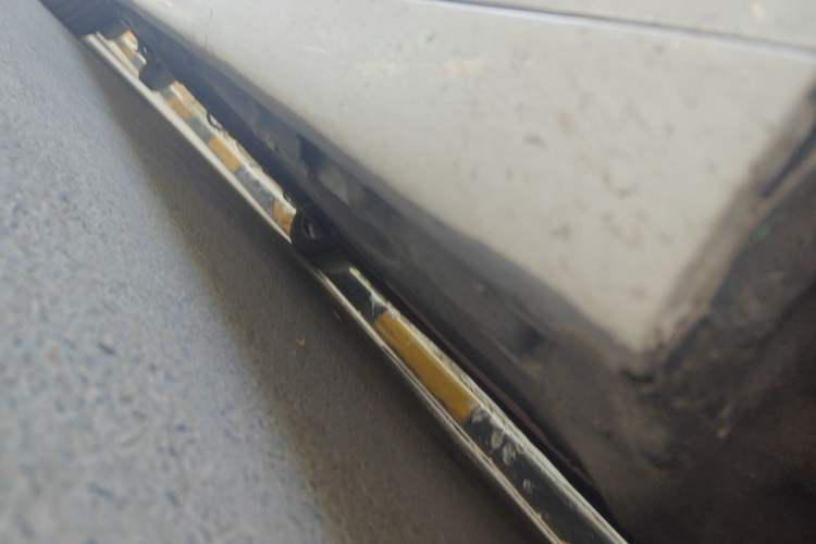 Used BMW 5 Series 2014 520Li Elegant Model Chassis Front Right