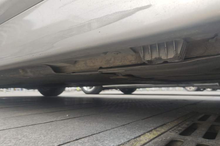 Used BMW 5 Series 2014 525Li Leading Model Chassis Front Right