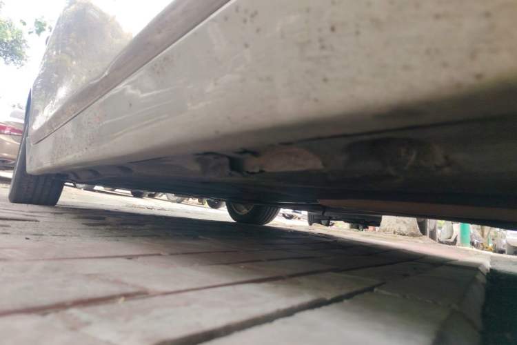 Used BMW 5 Series 2014 525Li Luxury Design Package Chassis Front Right